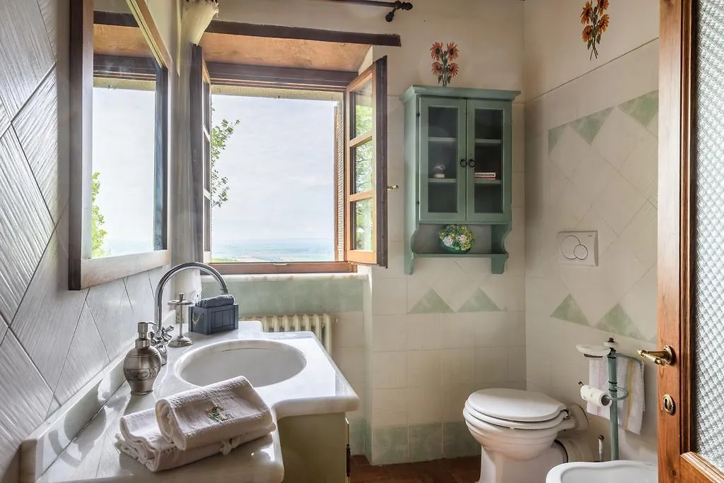 Villa Grazia Tuscany, Great Value Family Home , Private Pool Pergognano Holiday home